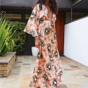 Misa Los Angeles Multicolor Bardot Kimono Sleeve Maxi Dress‎ Size XS